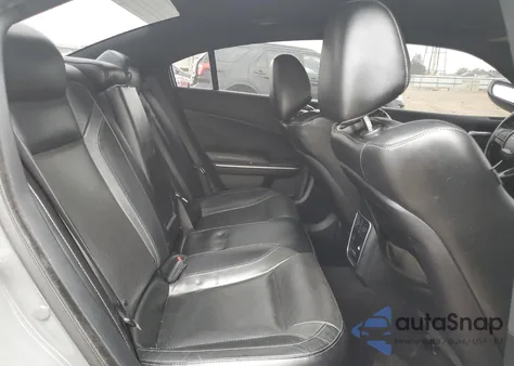 2019 Dodge Charger z USA, uszkodzony, nr VIN 2C3CDXBG5KH653057